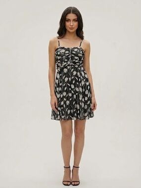 White House Black Market Black & White Tulip Print Ruched Midi Dress